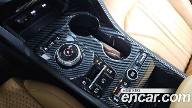 Kia K5 3세대 Signature, 2021 9