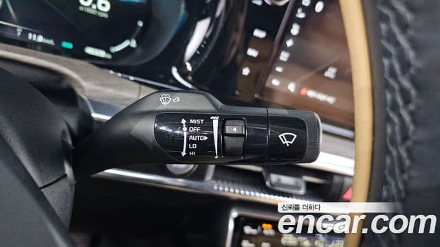 Kia K5 3세대 Signature, 2021 16