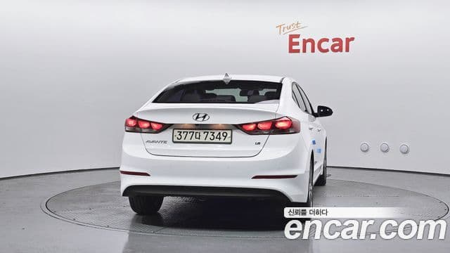 Hyundai Avante AD 1.6 GDI Value Plus, 2018 4