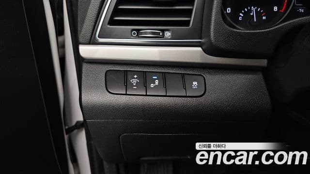 Hyundai Avante AD 1.6 GDI Value Plus, 2018 15