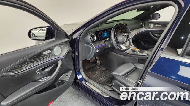 Mercedes-Benz E-класс W213 E350 4MATIC AMG Line Edition, 2021 10