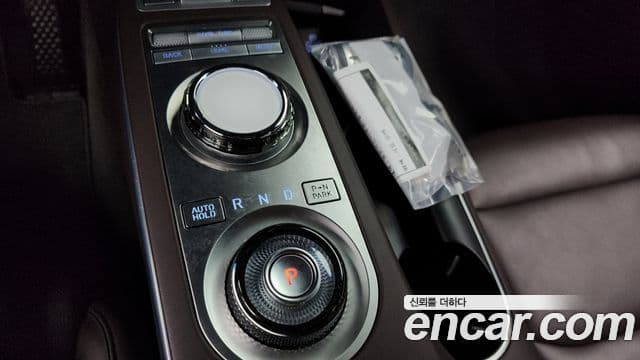 Genesis GV70, 2022 9