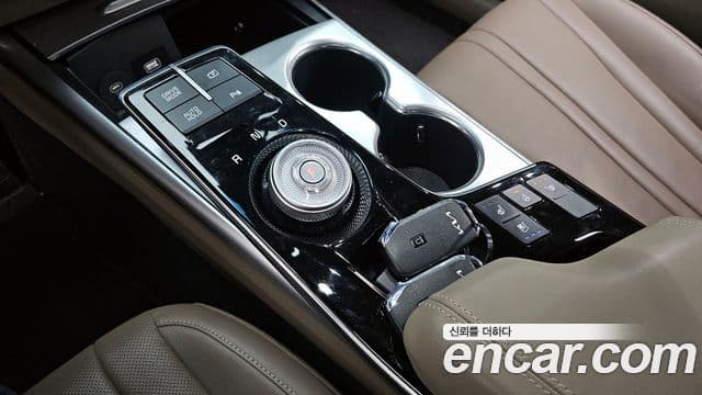 Kia K8 гибрид Noblesse Light, 2024 9