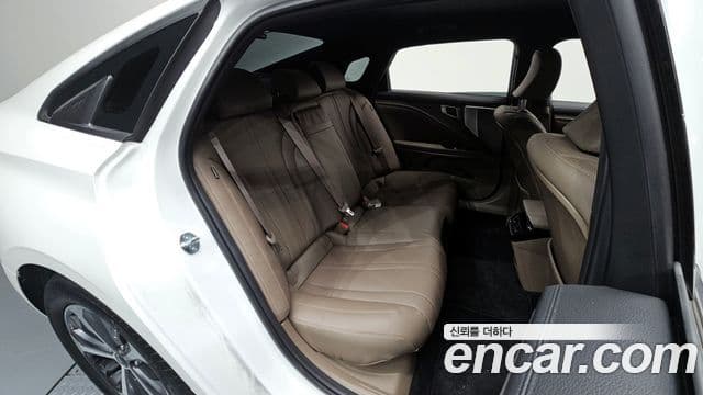 Kia K8 гибрид Noblesse Light, 2024 12