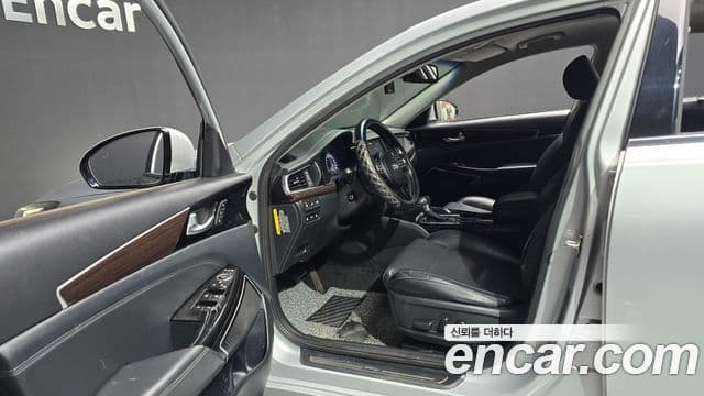 Kia All New K7 гибрид Noblesse, 2017 10