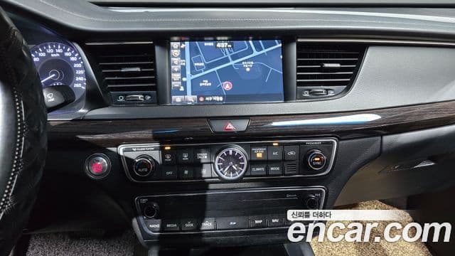 Kia All New K7 гибрид Noblesse, 2017 14