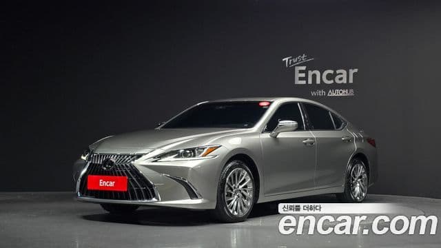 Lexus ES300h 7세대 Luxury Plus, 2025 1