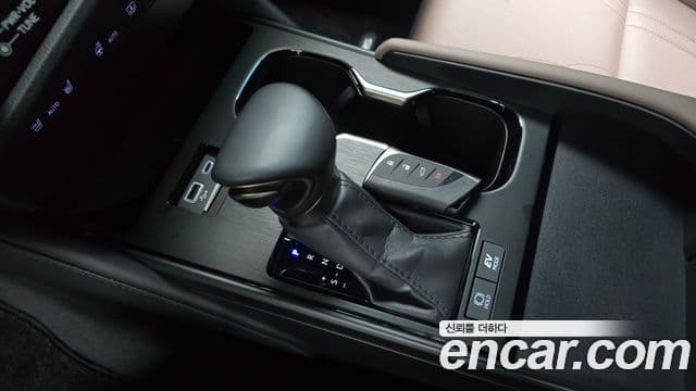 Lexus ES300h 7세대 Luxury Plus, 2025 9