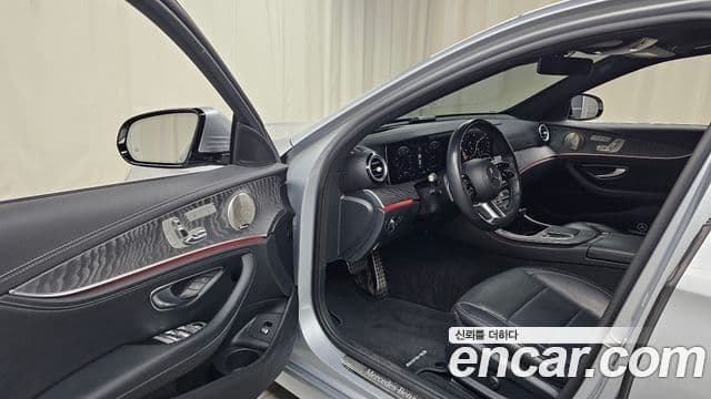 Mercedes-Benz E-класс W213 AMG Line, 2022 10