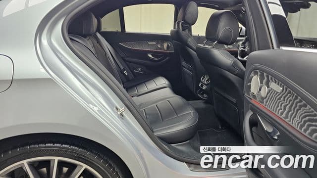 Mercedes-Benz E-класс W213 AMG Line, 2022 12