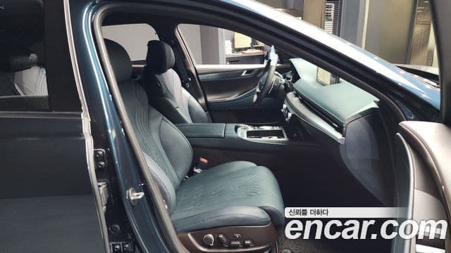 Genesis G80 (RG3) бензин 3.5 турбо AWD, 2022 11