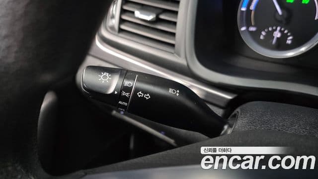 Hyundai Sonata New 라이즈 гибрид Smart, 2018 18