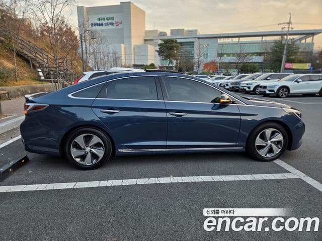 Hyundai LF Sonata гибрид Premium, 2016 6