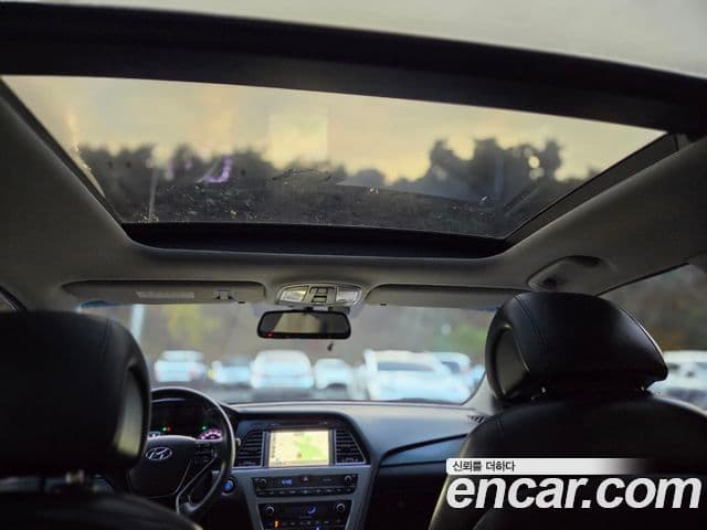 Hyundai LF Sonata гибрид Premium, 2016 9