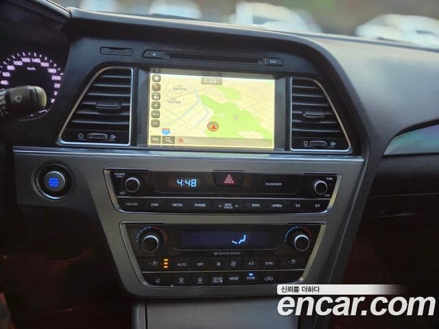 Hyundai LF Sonata гибрид Premium, 2016 12