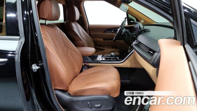 Kia Carnival 4세대 бензин 9인승 High Limousine(компания по спецнадстройкам), 2021 11