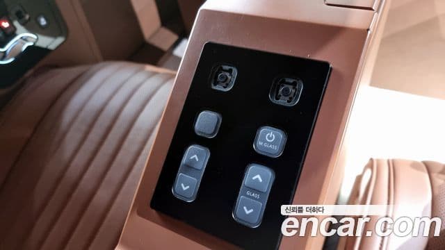 Kia Carnival 4세대 бензин 9인승 High Limousine(компания по спецнадстройкам), 2021 18