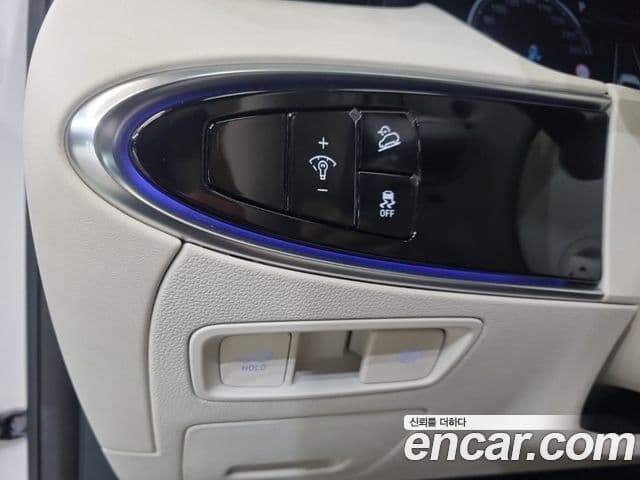 Genesis electrified GV70 e-AWD, 2022 14