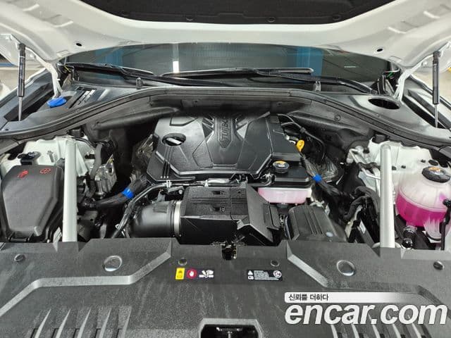 Genesis GV70, 2025 8