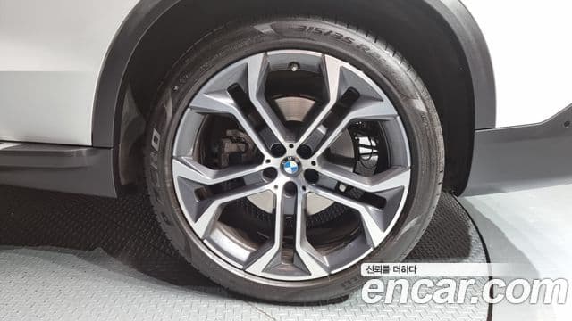 BMW X5 (G05) xDrive 40i xLine, 2022 все фото