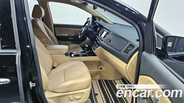 Kia The / новый New Carnival President, 2019 11