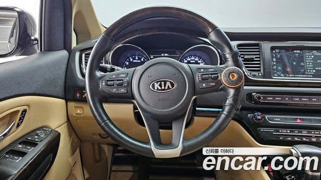 Kia The / новый New Carnival President, 2019 13