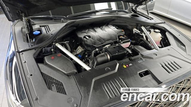 Genesis GV70, 2025 6