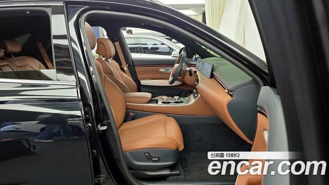 Genesis GV70, 2025 11
