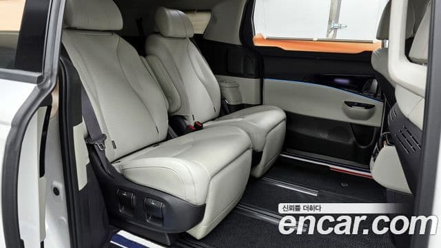 Kia Carnival 4세대 Signature, 2022 12