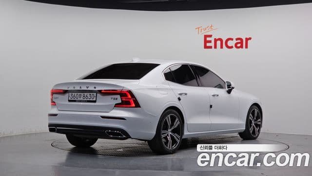 Volvo S60 3세대 T5 Inscription, 2020 2