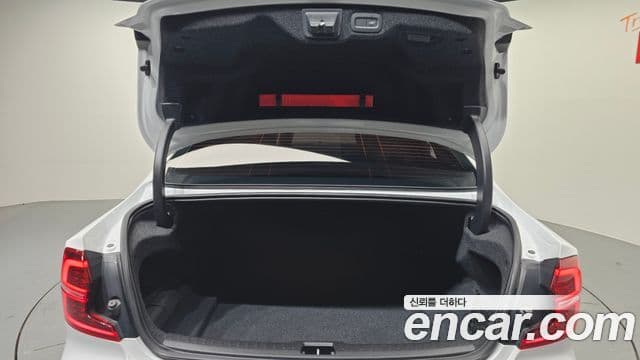 Volvo S60 3세대 T5 Inscription, 2020 20