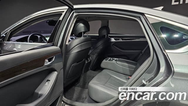 Genesis G80 Luxury, 2019 12