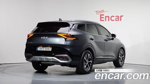 Kia Sportage 5세대 гибрид Signature 2WD, 2023 2