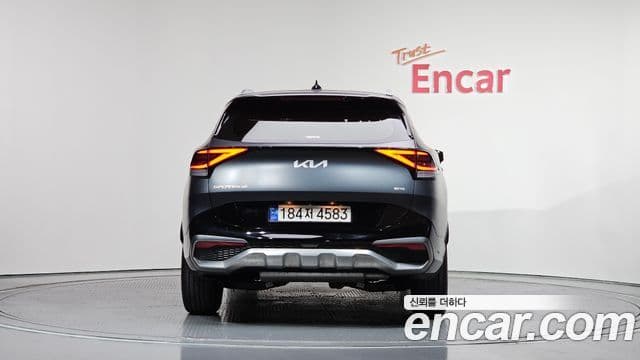 Kia Sportage 5세대 гибрид Signature 2WD, 2023 4