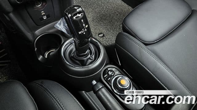 Mini Cooper кабриолет 3세대, 2021 9