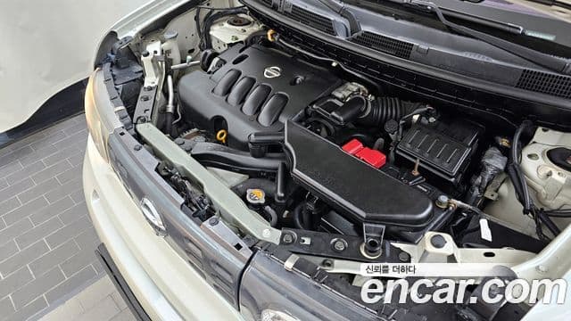 Nissan 큐브 Z12, 2013 6