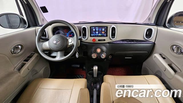 Nissan 큐브 Z12, 2013 7