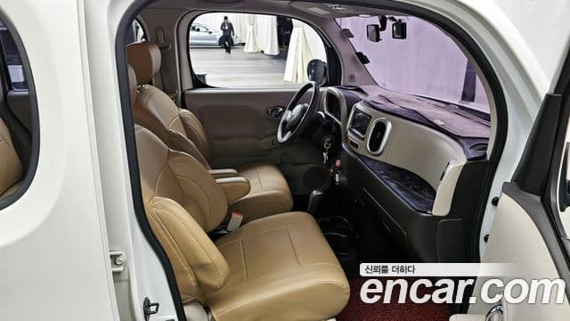 Nissan 큐브 Z12, 2013 10