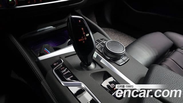 BMW 5시리즈 (G30) 520i M Sport, 2022 9