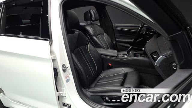 BMW 5시리즈 (G30) 520i M Sport, 2022 10