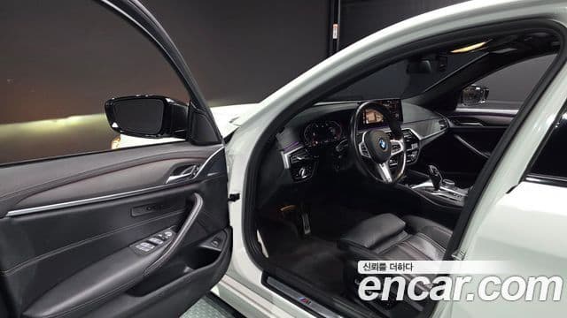 BMW 5시리즈 (G30) 520i M Sport, 2022 12