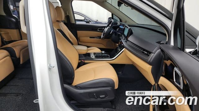 Kia Carnival 4세대 Signature, 2023 11