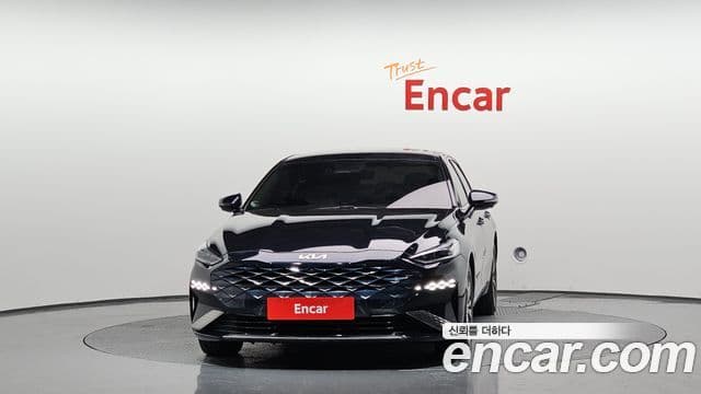 Kia K8 Signature, 2022 3