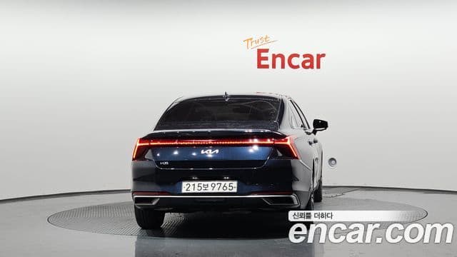 Kia K8 Signature, 2022 4