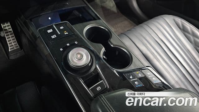 Kia K8 Signature, 2022 9