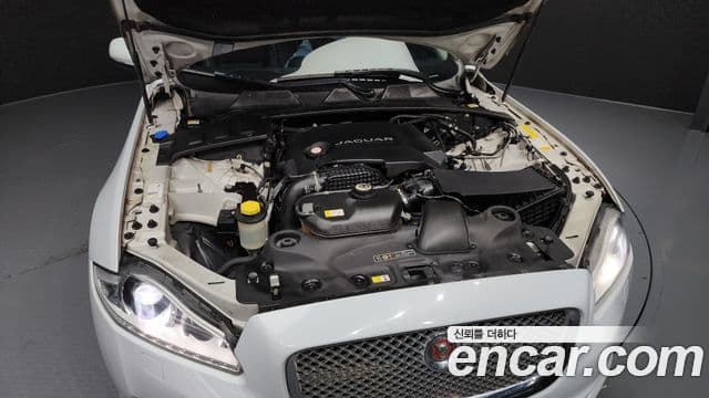 Jaguar All New XJ X351, 2015 6