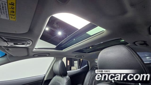 Kia K5 2.0 Deluxe, 2011 20