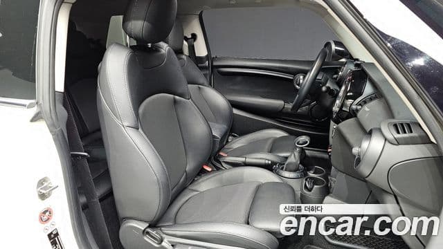 Mini Cooper D 3세대, 2017 10