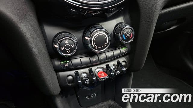 Mini Cooper D 3세대, 2017 17
