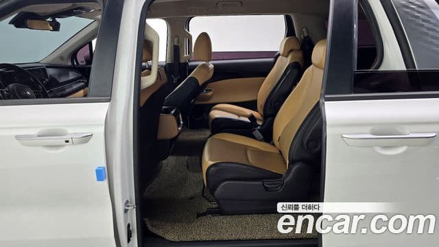 Kia Carnival 4세대 Prestige, 2021 12